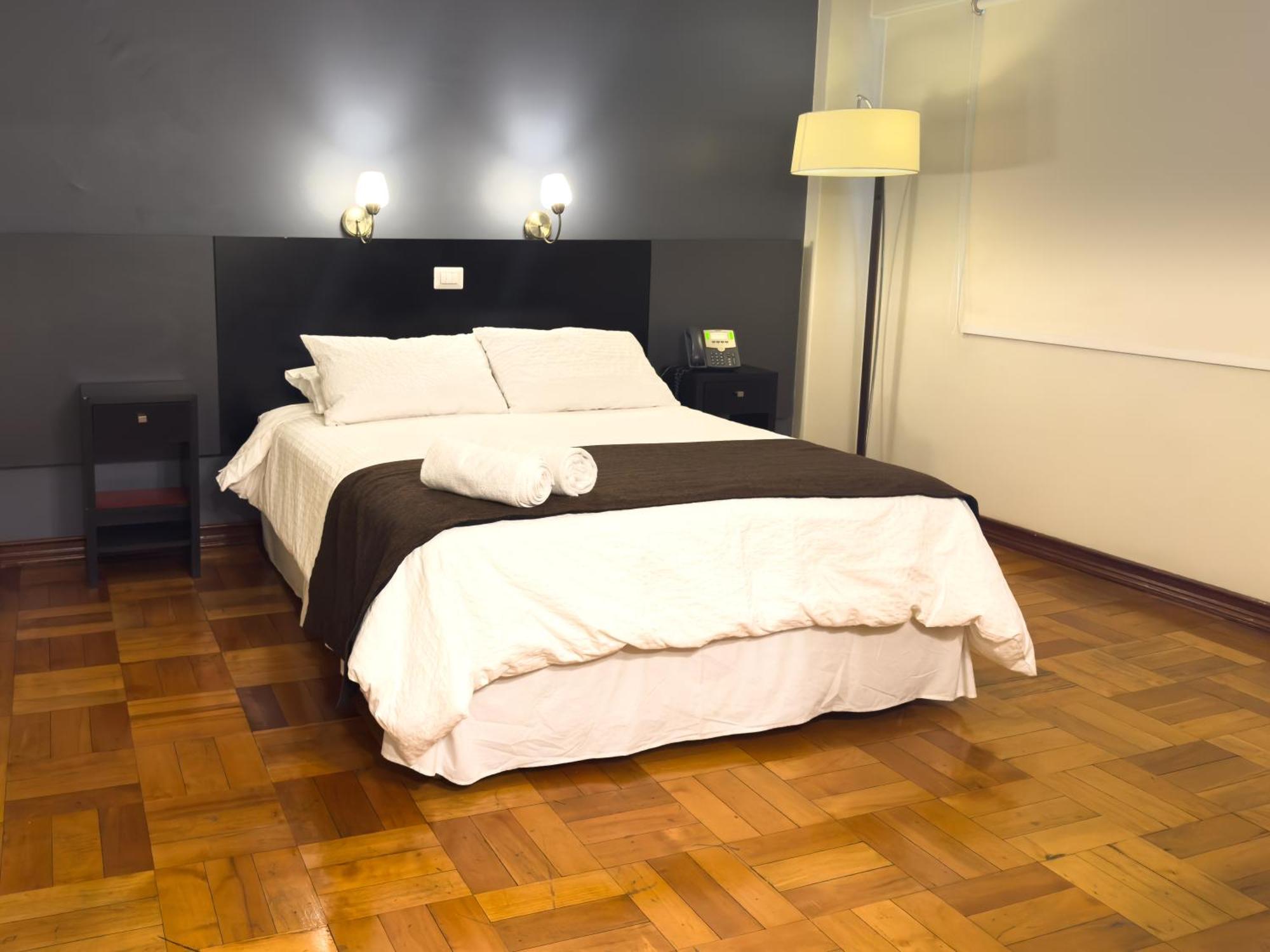Hotel Plaza Nunoa Сантьяго Екстер'єр фото